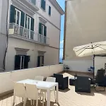 Апартаменты Casa Vacanza Vista Mare Chiaia